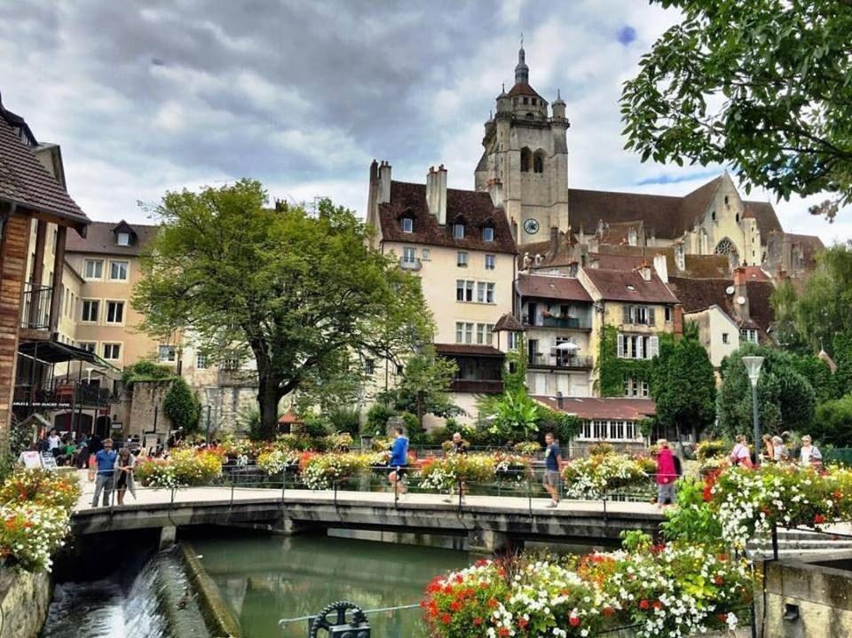 Le Grand Moulin Des Tanneurs B&B Et Love Room Dole Exterior foto